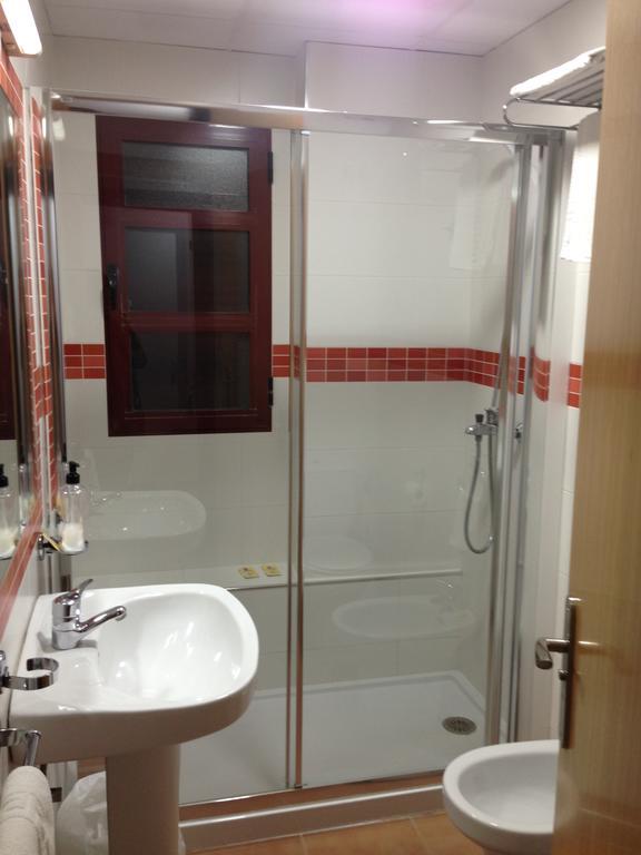 Hostal Rio De Oro Alcalá la Real Eksteriør bilde