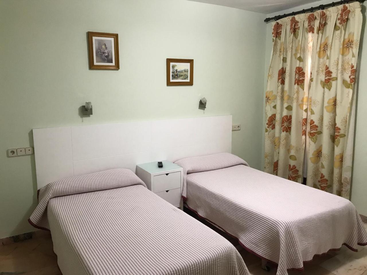 Hostal Rio De Oro Alcalá la Real Eksteriør bilde
